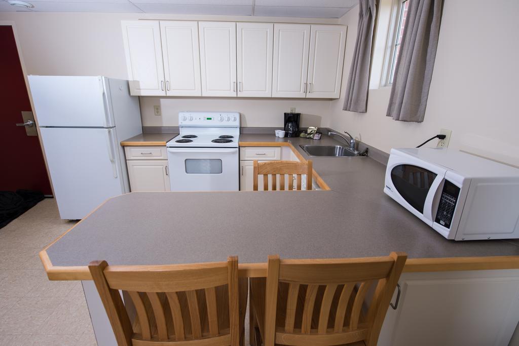 Unb Fredericton Accommodations 客房 照片