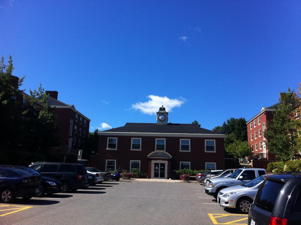 Unb Fredericton Accommodations 外观 照片