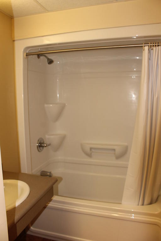 Unb Fredericton Accommodations 客房 照片