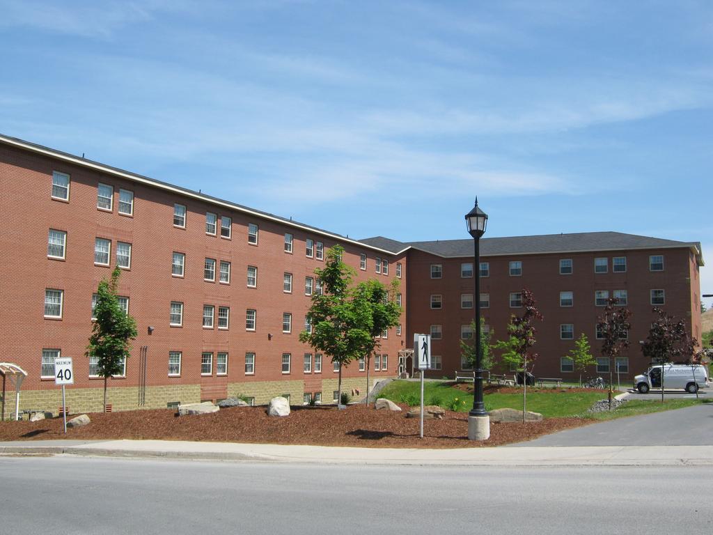 Unb Fredericton Accommodations 客房 照片