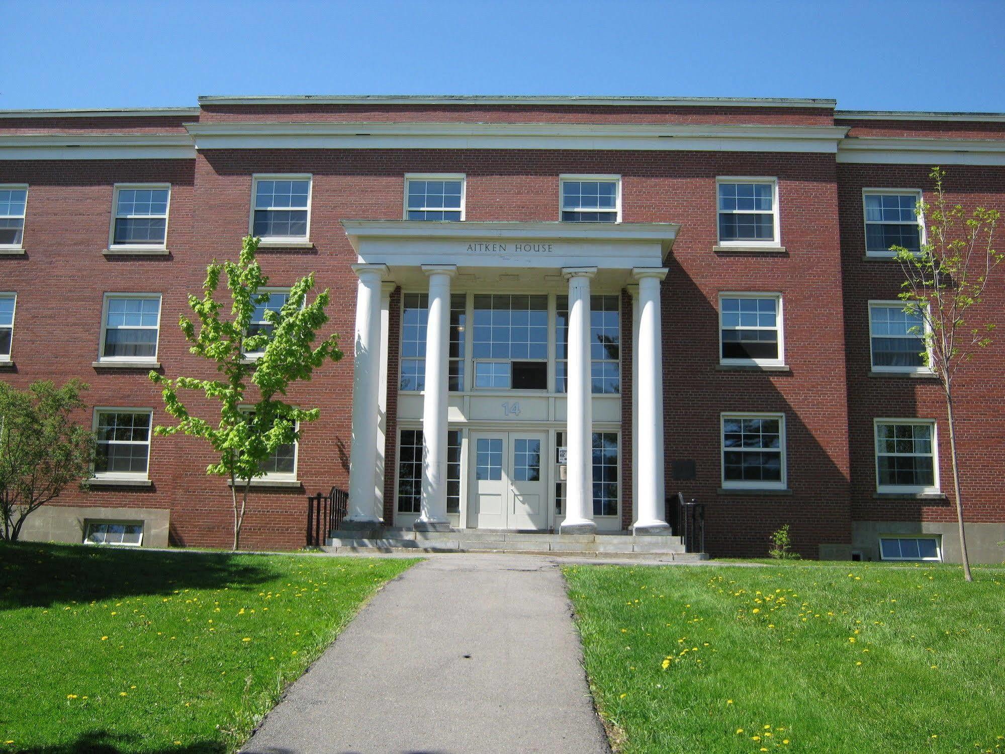 Unb Fredericton Accommodations 外观 照片