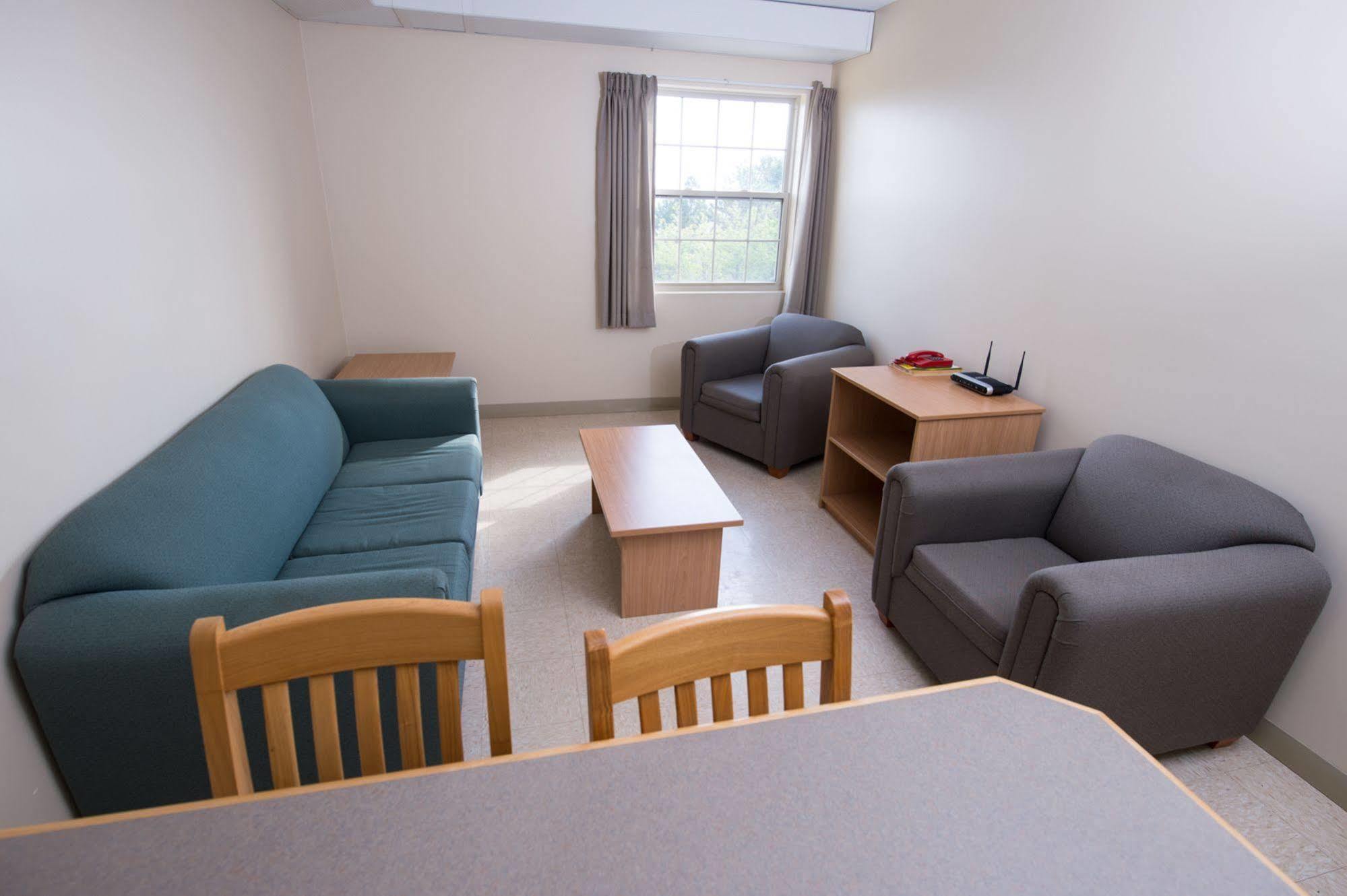 Unb Fredericton Accommodations 外观 照片