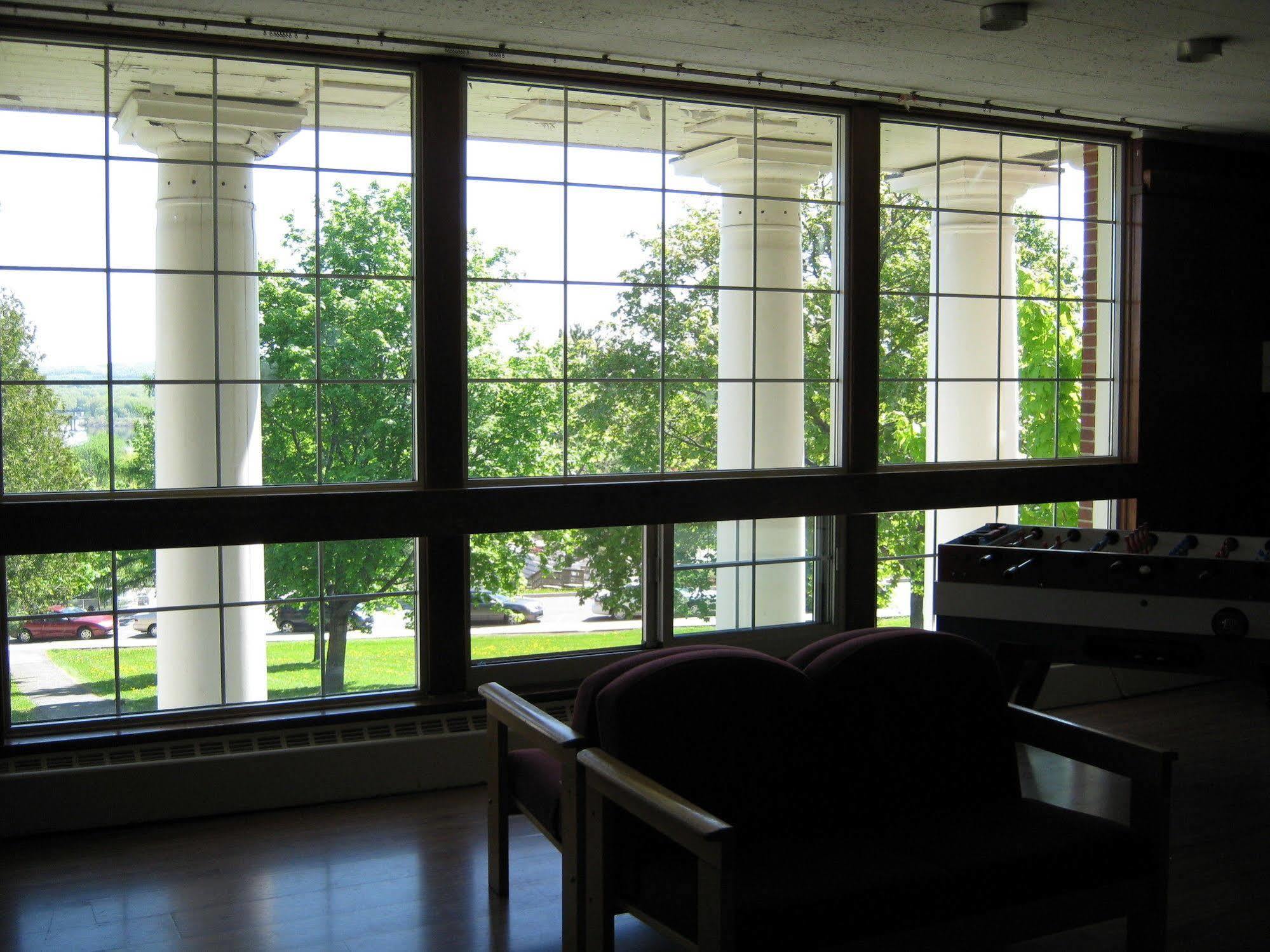 Unb Fredericton Accommodations 外观 照片