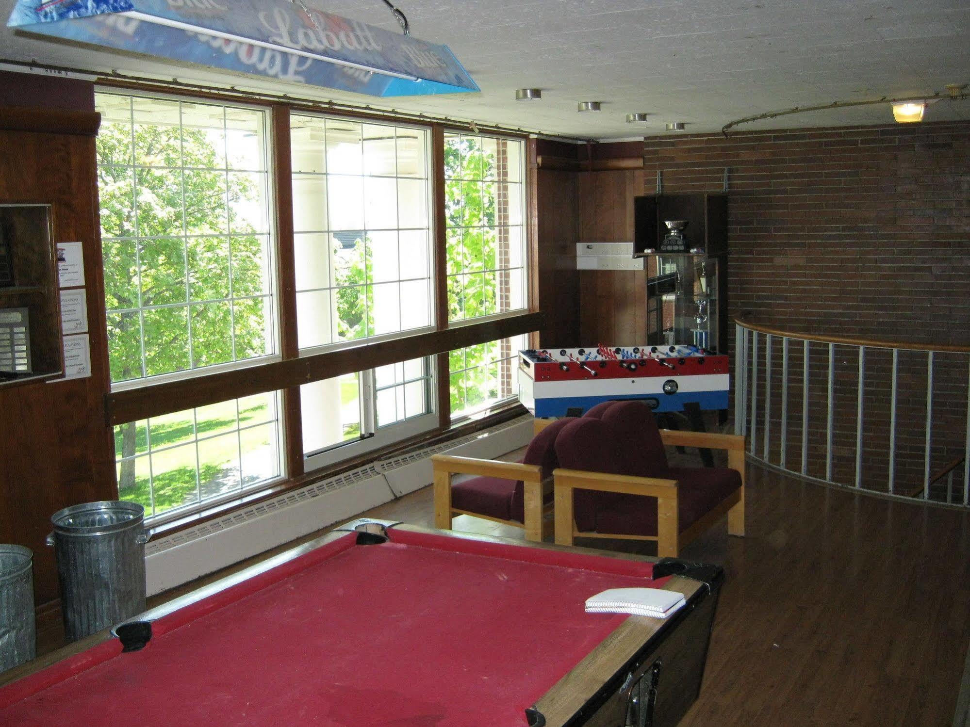 Unb Fredericton Accommodations 外观 照片
