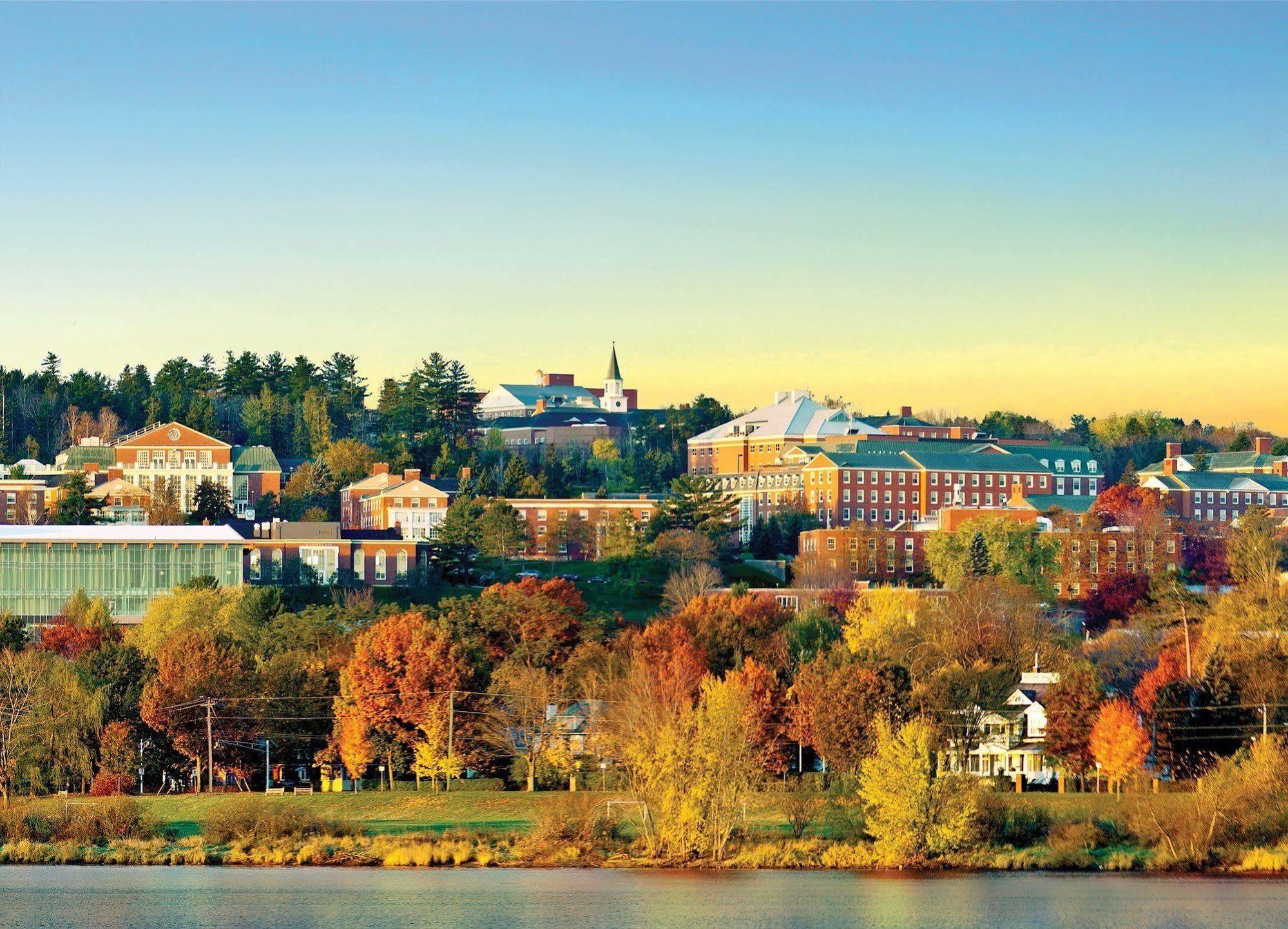 Unb Fredericton Accommodations 外观 照片
